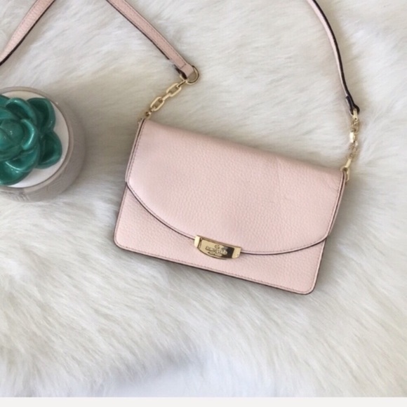 kate spade Handbags - Kate Spade valli multi wear bag in antlsbubbl pink